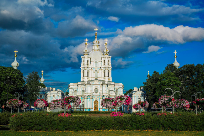 Обои картинки фото smolny convent in st petersburg, города, санкт-петербург,  петергоф , россия, женский, монастырь