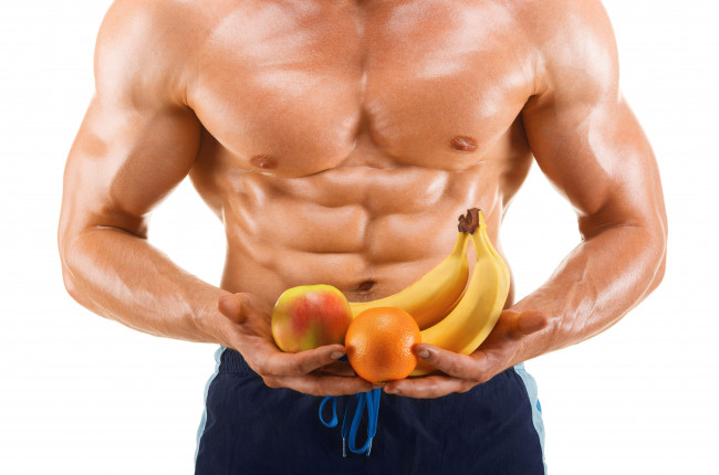 Обои картинки фото мужчины, - unsort, bodybuilder, eating, fruits