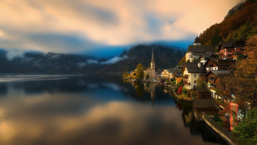Картинка города гальштат+ австрия озеро туман город