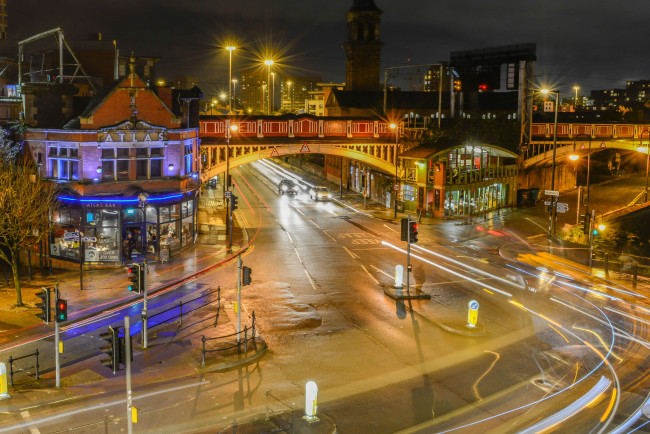 Обои картинки фото deansgate,  manchester, города, - огни ночного города, огни, ночь