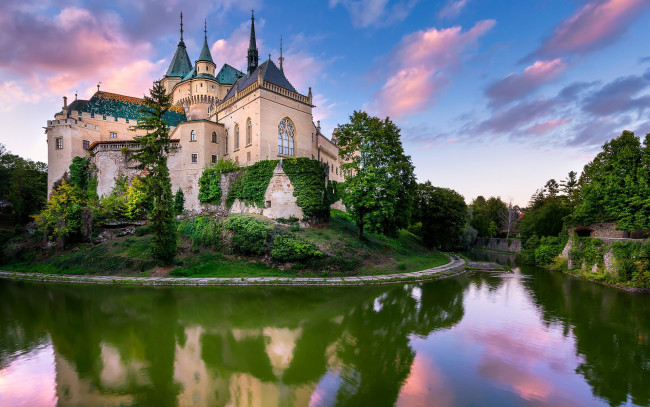 Обои картинки фото bojnice castle, slovakia, города, - дворцы,  замки,  крепости, bojnice, castle