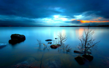Картинка природа реки озера тучи камни свет ночь озеро
