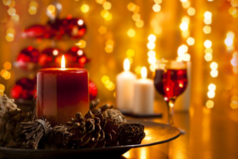 Картинка праздничные новогодние свечи свеча шишки