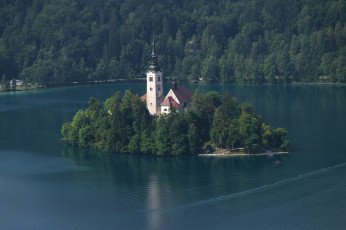 Картинка города блед словения церковь остров