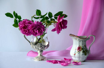 Картинка цветы розы ваза кувшин розовый