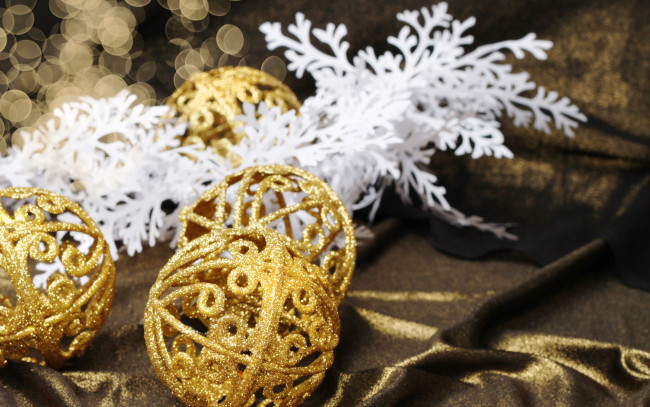 Обои картинки фото праздничные, украшения, шары, новый, год, рождество, balls, decoration, christmas, merry
