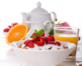 Картинка еда мюсли +хлопья orange strawberry yogurt juice апельсин клубника йогурт