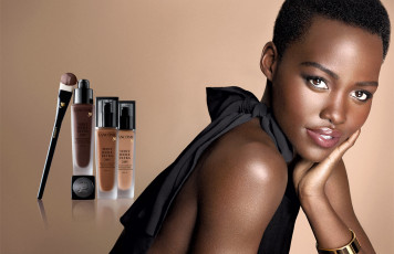 Картинка lancome бренды косметика бренд портрет лицо темнокожая модель девушка