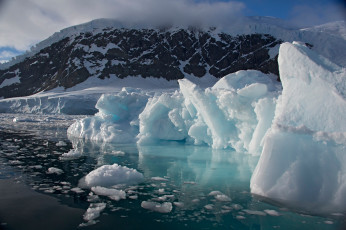 Картинка природа айсберги+и+ледники океан горы лёд море