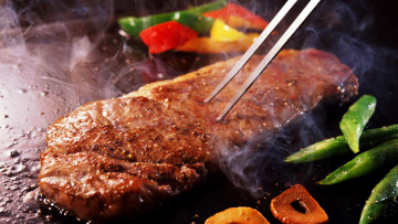 Картинка еда мясные+блюда отбивная овощи мясо
