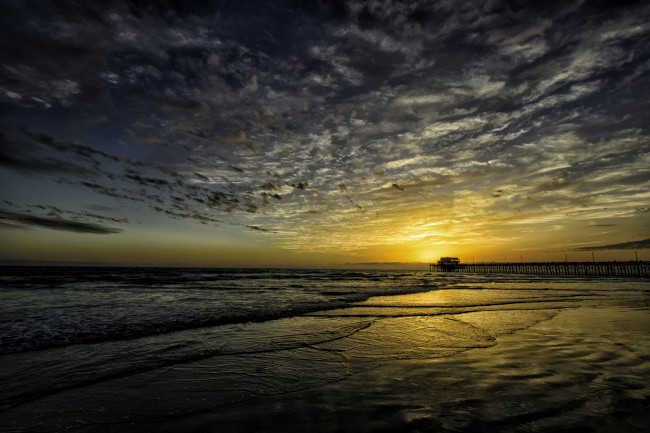 Обои картинки фото природа, восходы, закаты, горизонт, тучи, океан, пляж