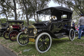 Картинка 1915+ford+model+t+tourer автомобили выставки+и+уличные+фото выставка автошоу