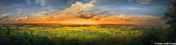 Картинка природа поля панорама деревья облака закат лето поле