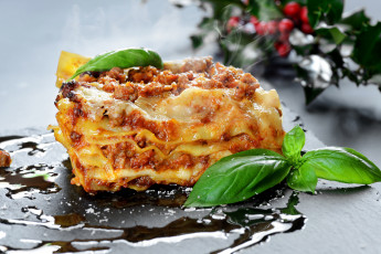 Картинка еда вторые+блюда лазанья базилик
