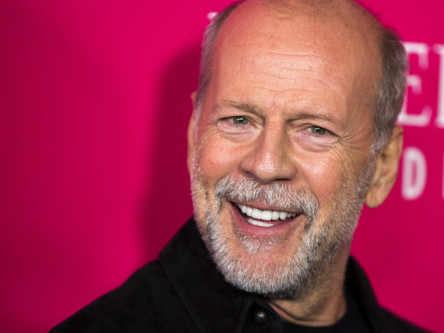 Обои картинки фото мужчины, bruce willis, уолтер, брюс, уиллис, актер, продюсер, музыкант, лицо, звезда, легенда