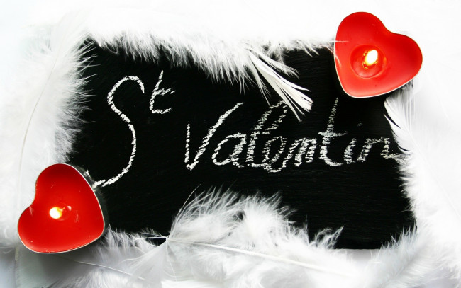 Обои картинки фото праздничные, день, св, валентина, сердечки, любовь, надпись, перья, свечи