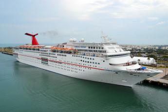 обоя carnival ecstasy, корабли, лайнеры, лайнер, море, круиз, carnival, ecstasy