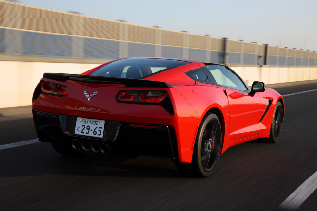 Обои картинки фото автомобили, corvette, красный, 2013г, с7, jp-spec, coupe, stingray