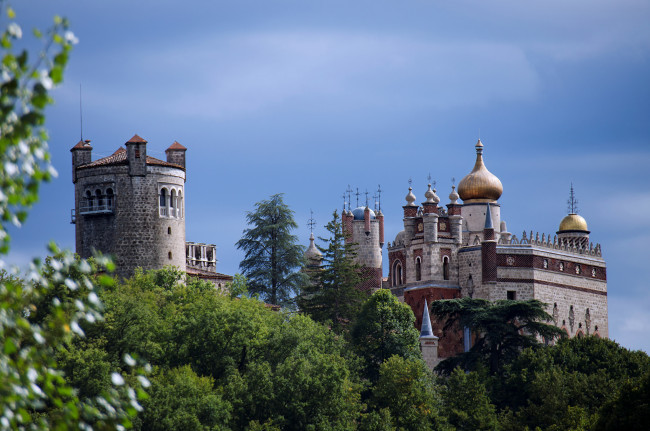 Обои картинки фото rocchetta mattei, города, - католические соборы,  костелы,  аббатства, храм