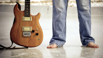 Картинка музыка -музыкальные+инструменты джинсы мужчина гитара