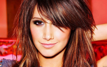 Картинка девушки ashley+tisdale улыбка девушка шатенка лицо