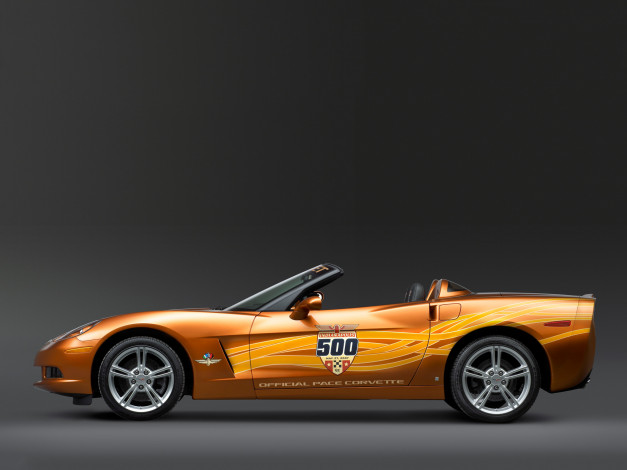 Обои картинки фото corvette convertible indy 500 pace car 2007, автомобили, corvette, 2007, car, pace, 500, indy, convertible