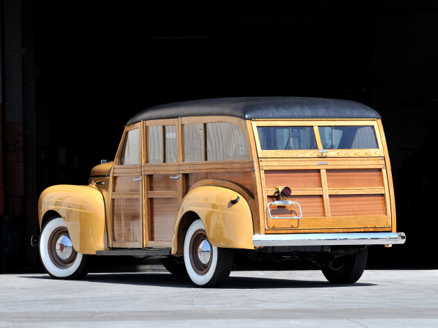 Обои картинки фото plymouth deluxe station wagon 1940, автомобили, plymouth, 1940, wagon, station, deluxe