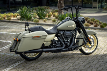 Картинка мотоциклы harley-davidson road king thunderbike customized captain cruise