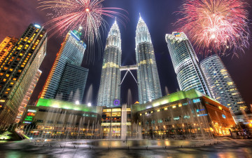 Картинка города куала лумпур малайзия hdr салют фейерверк ночь здания башни