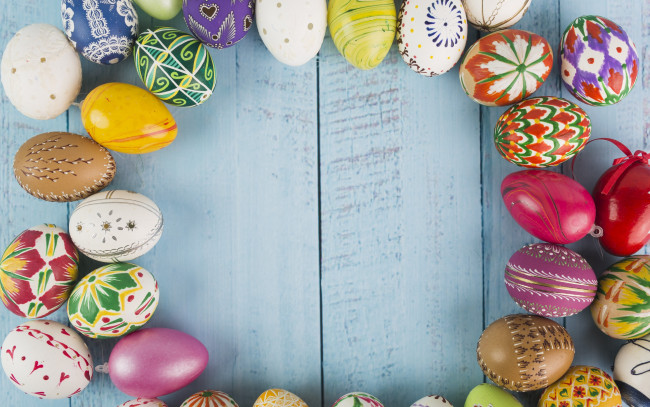 Обои картинки фото праздничные, пасха, colorful, decoration, весна, happy, spring, eggs, яйца, крашеные, wood, easter