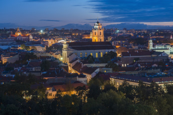 Картинка города вильнюс+ литва панорама ночь