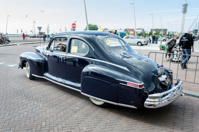 Обои картинки фото lincoln continental coupe 1947, автомобили, выставки и уличные фото, выставка, автошоу, ретро, история