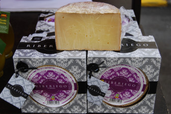 Картинка riberiego еда сырные+изделия сыр