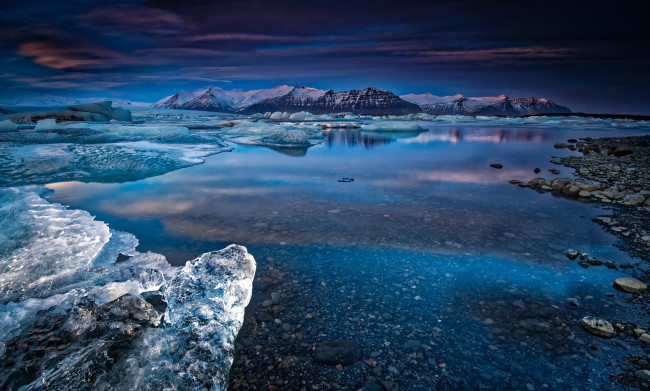 Обои картинки фото природа, реки, озера, sunset, река, зима, снег, горы, iceland