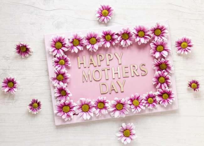 Обои картинки фото праздничные, день матери, рамка, хризантемы, надпись