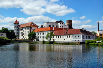 Картинка Чехия jind& 345 ich& 367 hradec города улицы площади набережные река дома замок