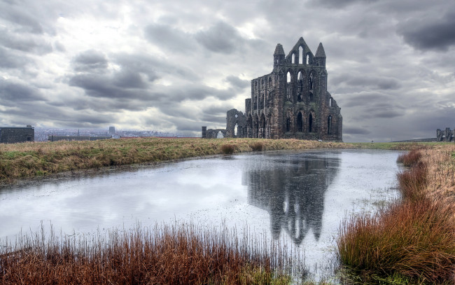 Обои картинки фото города, - исторические,  архитектурные памятники, england, whitby, озеро, замок