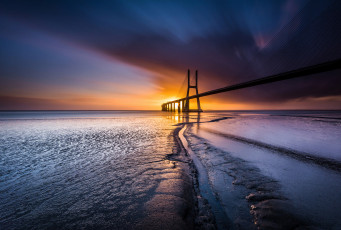 Картинка города -+мосты лиссабон португалия солнце небо мост побережье