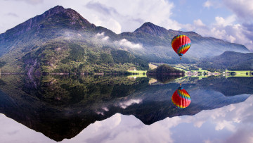 Картинка авиация воздушные+шары отражение река горы полет