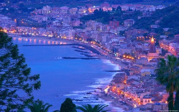 обоя taormina, sicilia, города, огни, ночного