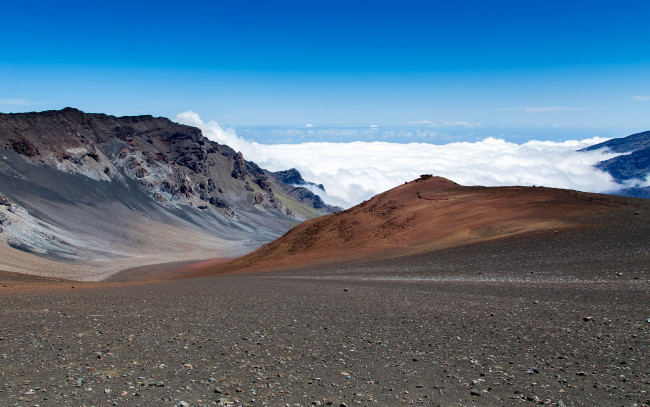 Обои картинки фото haleakala, volcano, maui, hawaii, природа, горы, вулкан, халеакала, мауи, гавайи, облака