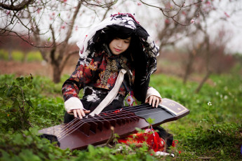 Картинка музыка -другое девушка инструмент природа азиатка
