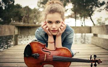 Картинка музыка -другое природа водоем лицо взгляд девушка скрипка