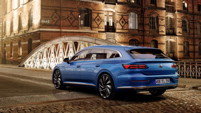 Обои картинки фото volkswagen arteon shooting brake elegance 2020, автомобили, volkswagen, arteon, shooting, brake, elegance, 2020, синий, универсал, город, вид, сзади