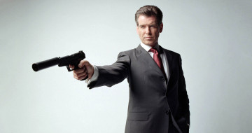 обоя кино фильмы, 007,  die another day, джеймс, бонд, костюм, пистолет