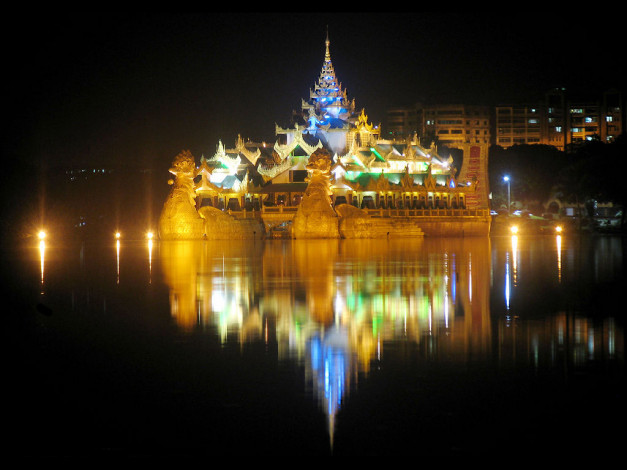 Обои картинки фото города, огни, ночного, yangon, myanmar