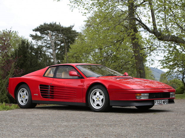 Обои картинки фото автомобили, ferrari, красный, uk-spec, testarossa