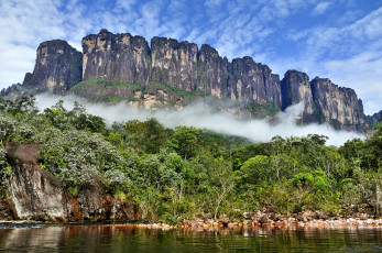 Картинка венесуэла боливар природа горы туман джунгли плато