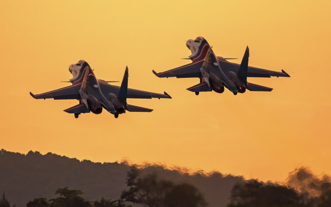 Обои картинки фото авиация, боевые самолёты, взлет, sukhoi, su-30sm, flanker