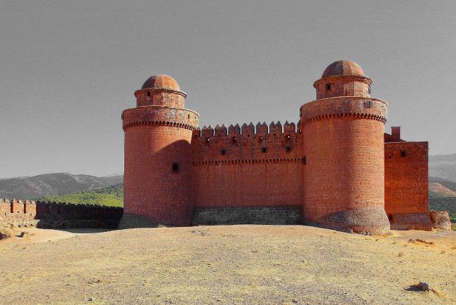 Обои картинки фото calahorra castle, города, замки испании, calahorra, castle